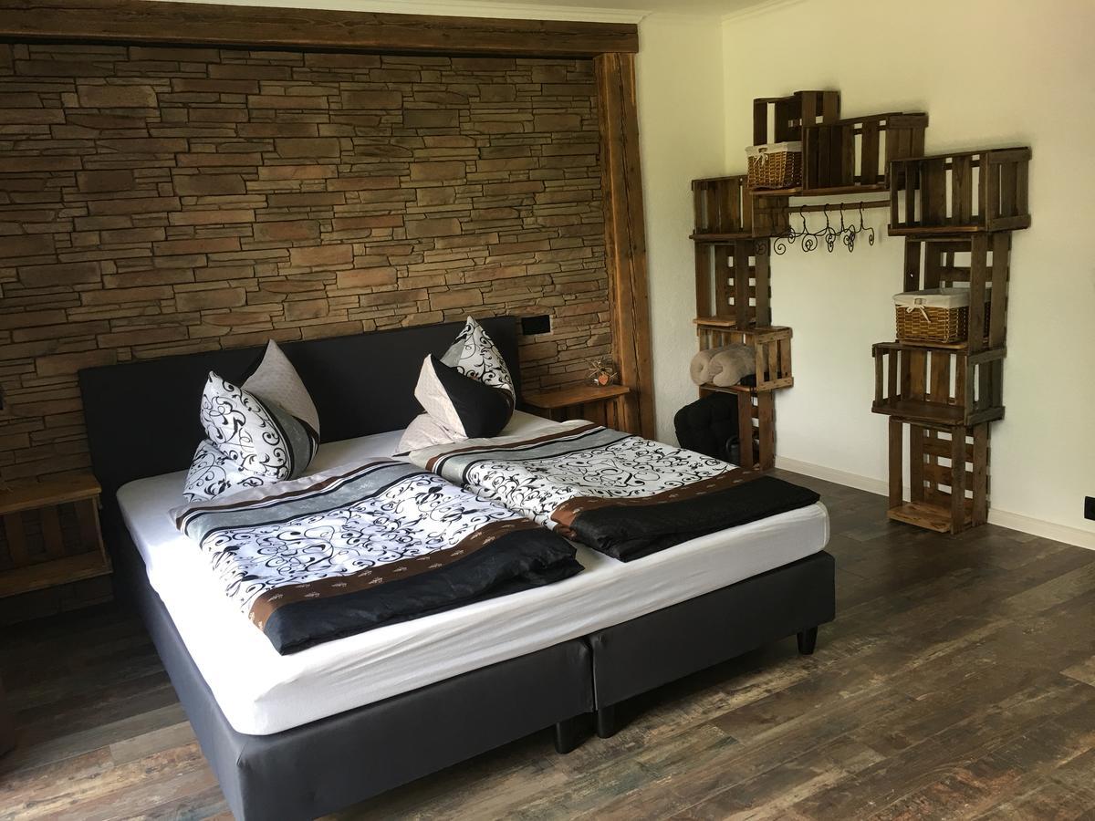 Gaestehaus Annel Niederhorbach Экстерьер фото